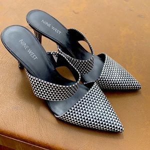 Nine West 4” heels like new!